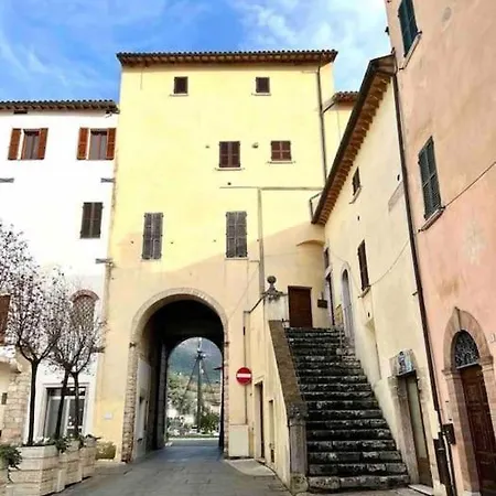 La Casina Di Nada * Massa Martana